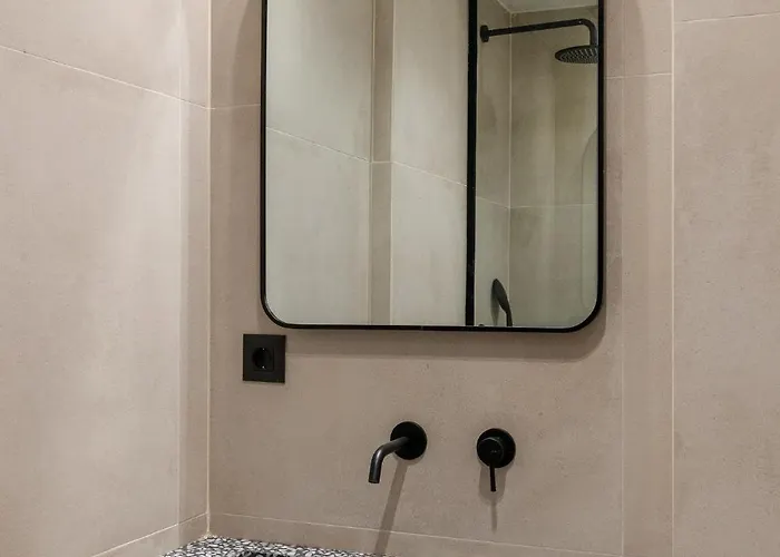 Helena's Retreat Apartment